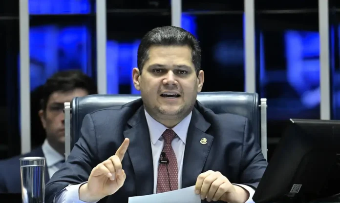 1_54612061003-b50e746f3a-b-60915813