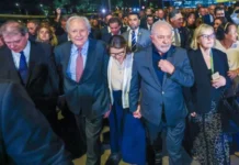 Democracia brasileira mostra resiliência em meio à fricção entre Poderes