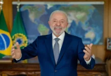 Lula critica privilégios da elite e exalta isenção do Imposto de Renda