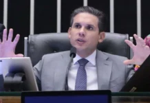 Hugo Motta afirma que decisão de Dino não aponta desvio em emendas