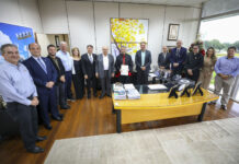 GDF entrega escritura de concessão de direito de uso à Paróquia São Charbel, no Noroeste