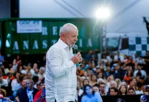 Lula ironiza políticas habitacionais de governos anteriores