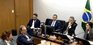 Caso Master: em acareação, versões opostas de Vorcaro e Costa