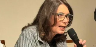 Mesmo preso, Bolsonaro segue influente na direita, afirma Bia Kicis