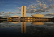 Congresso domina até 80% do orçamento livre de ministérios no governo Lula