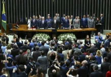 Líderes partidários se posicionam sobre penduricalhos após decisão do STF