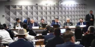 CPMI do INSS muda agenda e convoca empresária após ausência de Vorcaro