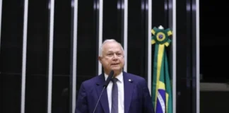 Redução de jornada: Motta escolhe Paulo Azi para relatar PEC 6×1