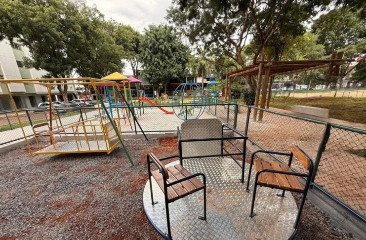 GDF amplia lazer infantil na capital com entrega de parquinho acessível na Asa Norte