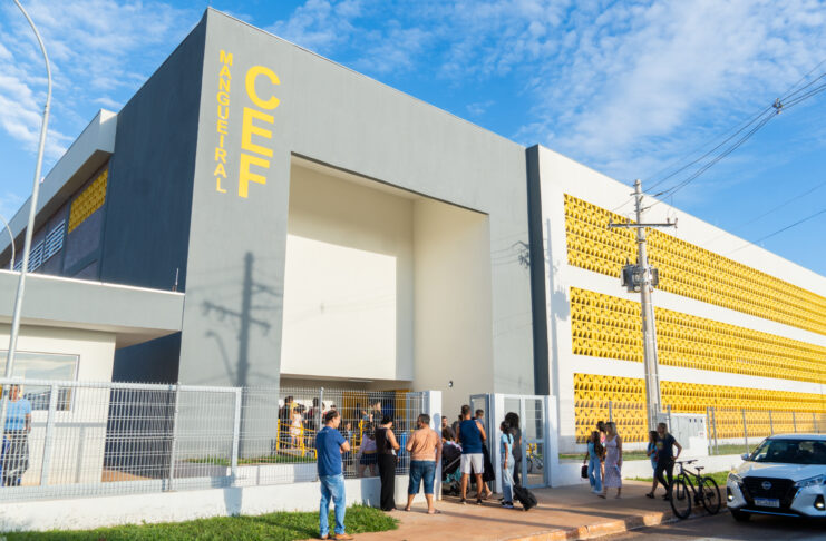 Rede pública de ensino do DF inicia ano letivo de 2026 com novas escolas