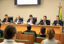 GDF fecha 2025 cumprindo metas fiscais