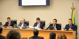 GDF fecha 2025 cumprindo metas fiscais