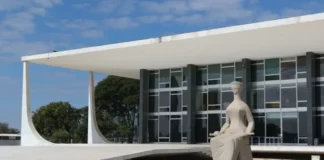 STF avalia vincular regras do IR para frear supersalários no funcionalismo