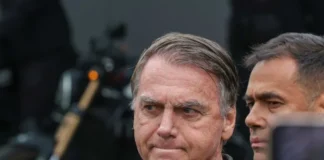 Bolsonaro faz 71 anos e segue sem previsão de alta da UTI
