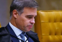 Mendonça prorroga por 60 dias inquérito da PF sobre Banco Master