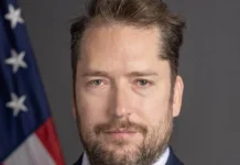 Por que Lula proibiu o assessor de Trump que queria visitar Bolsonaro de entrar no Brasil