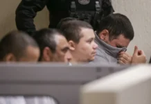 Veja momento em que juiz condena réus da maior chacina do DF