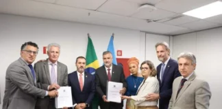 Governistas entregam relatório paralelo da CPMI do INSS à PF, CGU e PGR