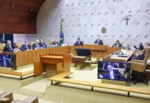 Direita ensaia pressão sobre o Supremo