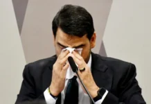 Messias deve permanecer no governo; futuro à frente da AGU é incerto