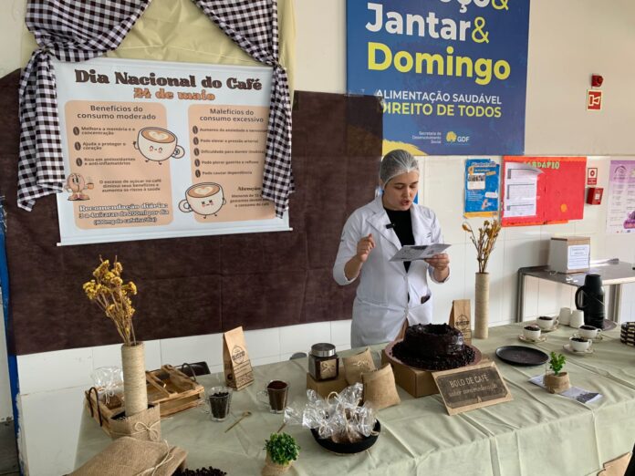 NUTRICIONISTA CAROLINE (1)