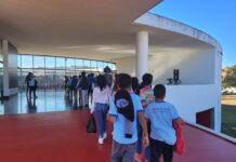 Projeto Turismo Mais Brasília já apresentou roteiros culturais e históricos no DF a mais de 13 mil estudantes da rede pública