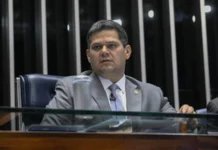 Reunião de líderes prevista para terça pode definir relator da PEC 6×1