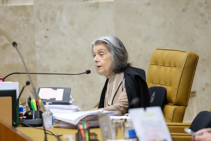 Supremo retoma debate sobre código de ética para ministros