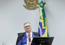 Dino rejeita plano do governo para a CVM e exige metas mais duras