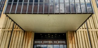 Caso Master: PF listou 40 perfis que atacaram o Banco Central nas redes