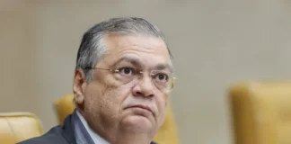 Dino critica totalitarismo e diz que omissão de magistrados é inconstitucional