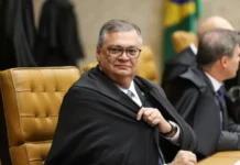 Dino aciona PF e aponta prejuízo de R$ 55 milhões em emendas Pix