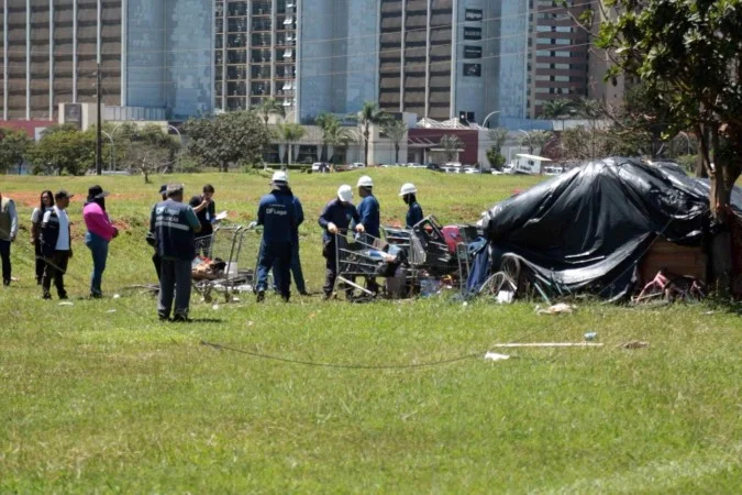 Especialistas comentam sobre ataques envolvendo pessoas em situação de rua