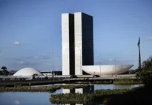 Congresso deve ter baixa renovação na próxima legislatura