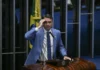 PF investiga Flávio desde julho por suspeitas no financiamento de filme
