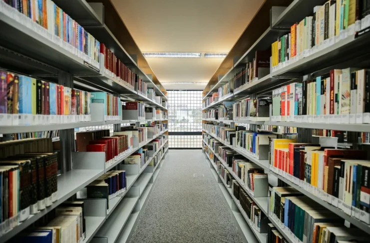 Biblioteca Nacional de Brasília convoca leitores a devolver 6 mil livros