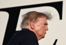 Trump pressionado por fuga de Flávio