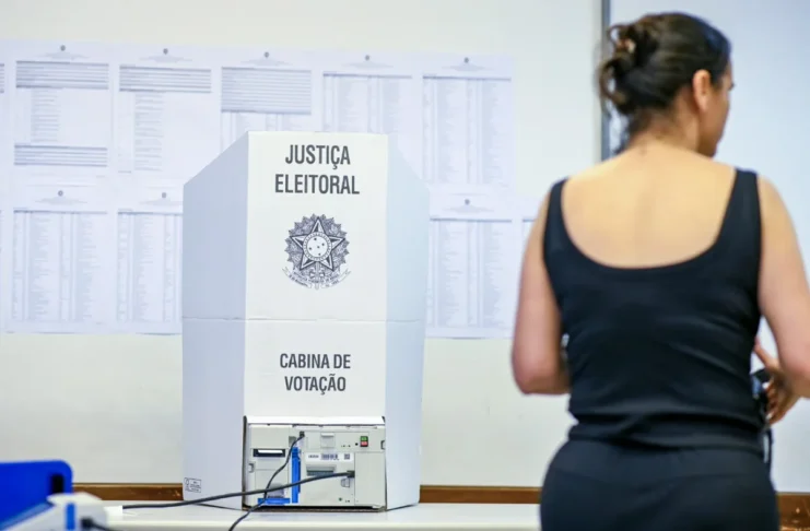 No DF, 426 mil eleitores não vão às urnas e abstenção chega a 19%
